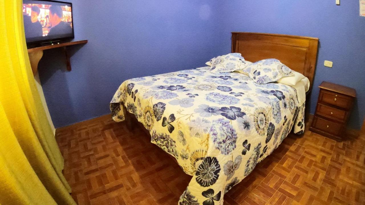 Hostal Casa Montoya Баньос Экстерьер фото